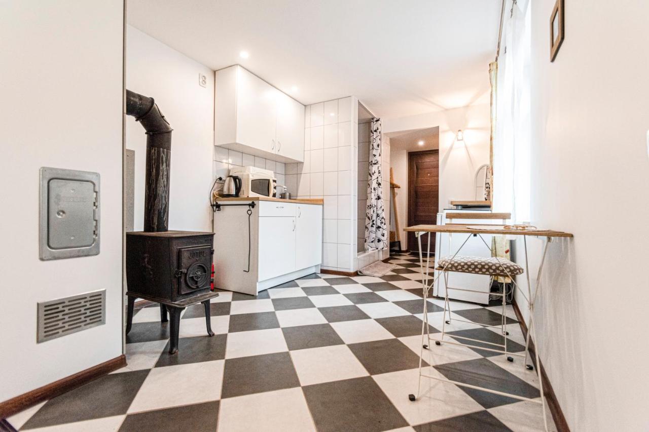 Appartement Napoleona Apartamenti à Kuldīga Extérieur photo